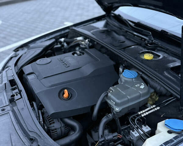 Серый Ауди А4, объемом двигателя 2 л и пробегом 267 тыс. км за 5800 $, фото 13 на Automoto.ua