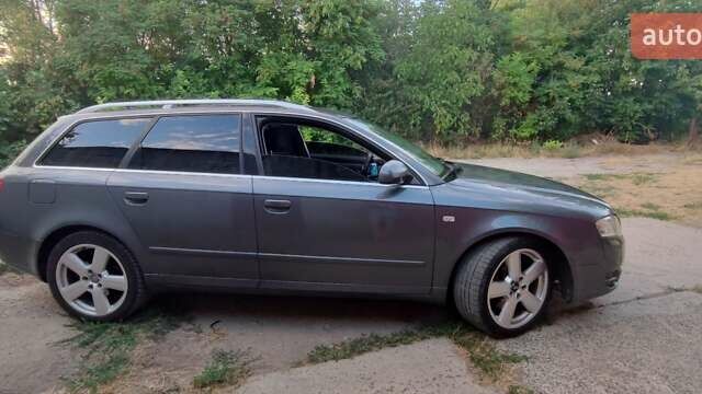 Серый Ауди А4, объемом двигателя 3 л и пробегом 370 тыс. км за 6500 $, фото 6 на Automoto.ua