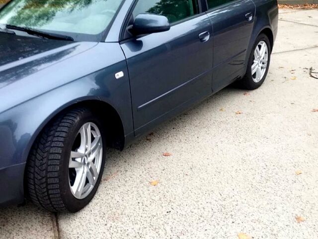 Сірий Ауді А4, об'ємом двигуна 2 л та пробігом 241 тис. км за 7000 $, фото 2 на Automoto.ua