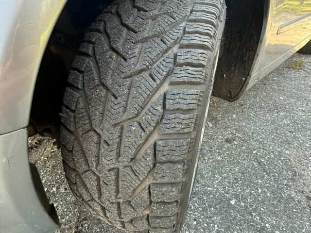 Серый Ауди А4, объемом двигателя 3 л и пробегом 383 тыс. км за 8000 $, фото 14 на Automoto.ua