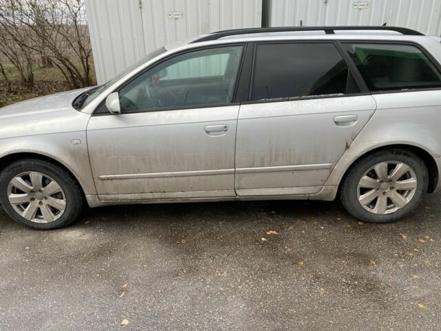 Сірий Ауді А4, об'ємом двигуна 2.5 л та пробігом 309 тис. км за 4000 $, фото 3 на Automoto.ua