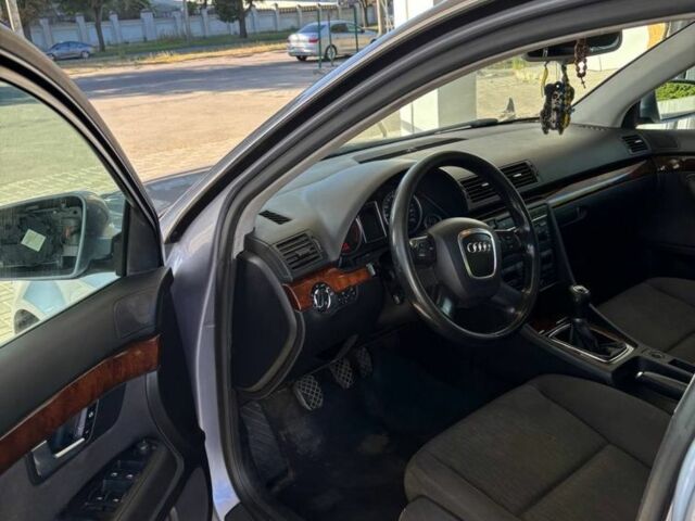 Серый Ауди А4, объемом двигателя 2.5 л и пробегом 560 тыс. км за 3100 $, фото 3 на Automoto.ua