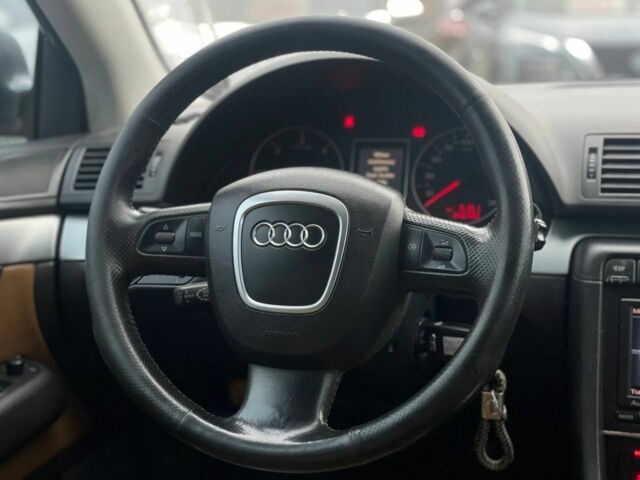 Сірий Ауді А4, об'ємом двигуна 2.5 л та пробігом 348 тис. км за 6400 $, фото 14 на Automoto.ua