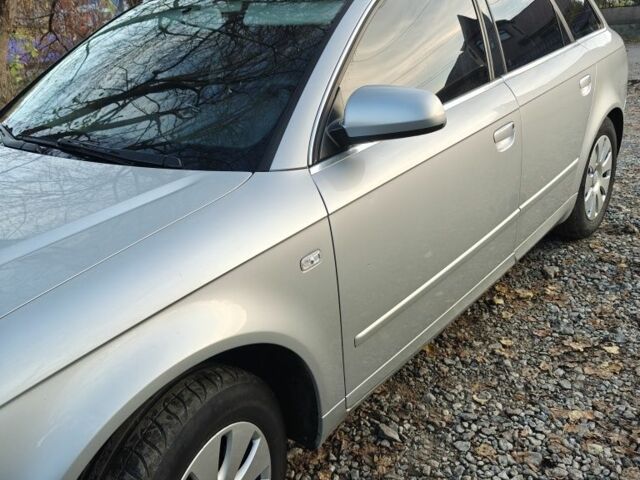 Серый Ауди А4, объемом двигателя 2 л и пробегом 320 тыс. км за 6200 $, фото 1 на Automoto.ua