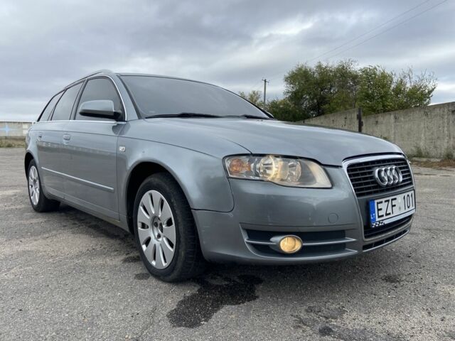 Серый Ауди А4, объемом двигателя 2 л и пробегом 296 тыс. км за 3700 $, фото 6 на Automoto.ua