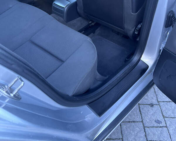 Серый Ауди А4, объемом двигателя 1.8 л и пробегом 235 тыс. км за 5690 $, фото 22 на Automoto.ua