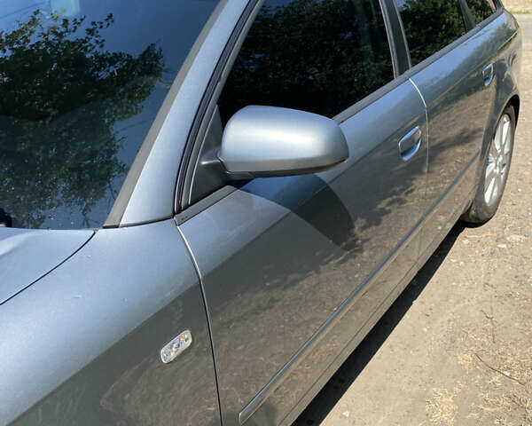 Серый Ауди А4, объемом двигателя 1.98 л и пробегом 235 тыс. км за 6600 $, фото 3 на Automoto.ua