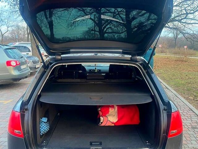 Ауди А4 2005 в Кропивницком (Кировограде) на Automoto.ua Серый Ауди А4, объемом двигателя 2 л и пробегом 287 тыс. км за 6900 $, фото 7 на Automoto.ua