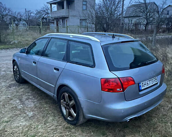 Сірий Ауді А4, об'ємом двигуна 2 л та пробігом 330 тис. км за 5500 $, фото 4 на Automoto.ua
