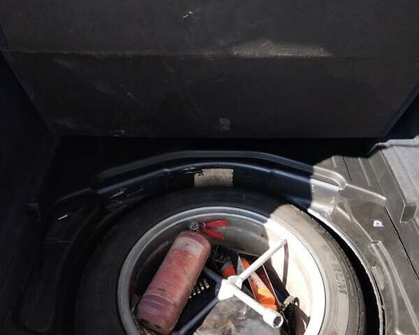 Ауди А4 2005 в Звенигородка на Automoto.ua Серый Ауди А4, объемом двигателя 1.97 л и пробегом 264 тыс. км за 5900 $, фото 14 на Automoto.ua