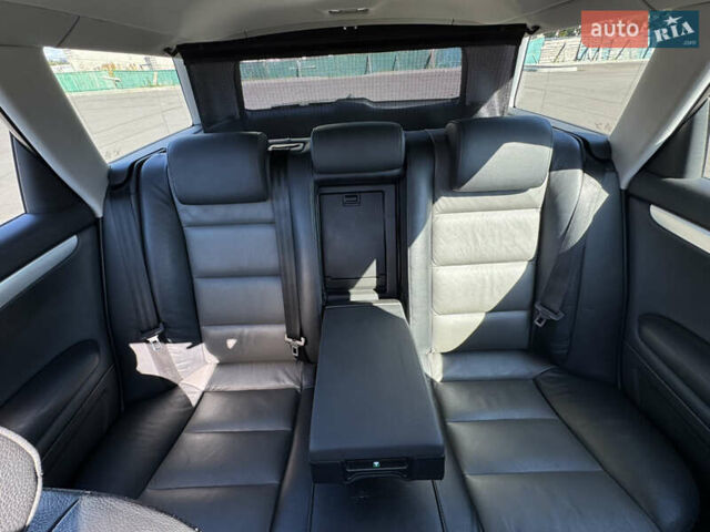 Серый Ауди А4, объемом двигателя 2 л и пробегом 211 тыс. км за 7450 $, фото 14 на Automoto.ua