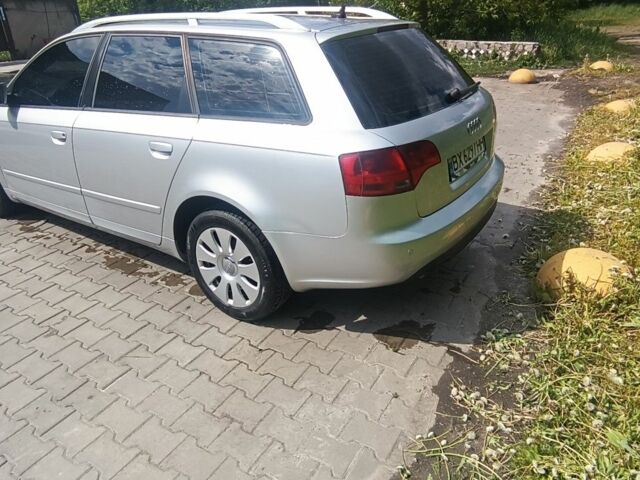 Серый Ауди А4, объемом двигателя 2 л и пробегом 383 тыс. км за 6200 $, фото 4 на Automoto.ua