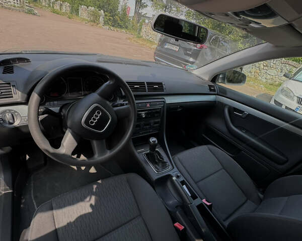 Серый Ауди А4, объемом двигателя 1.6 л и пробегом 158 тыс. км за 6300 $, фото 11 на Automoto.ua