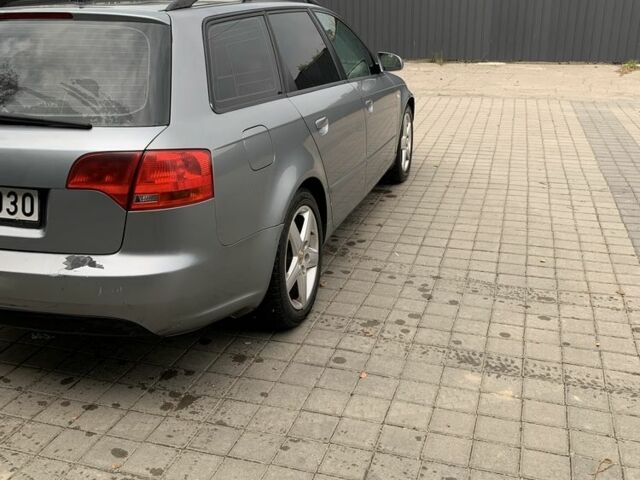 Серый Ауди А4, объемом двигателя 2 л и пробегом 460 тыс. км за 2500 $, фото 4 на Automoto.ua