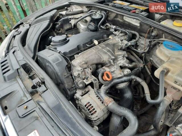 Сірий Ауді А4, об'ємом двигуна 2 л та пробігом 320 тис. км за 3500 $, фото 8 на Automoto.ua