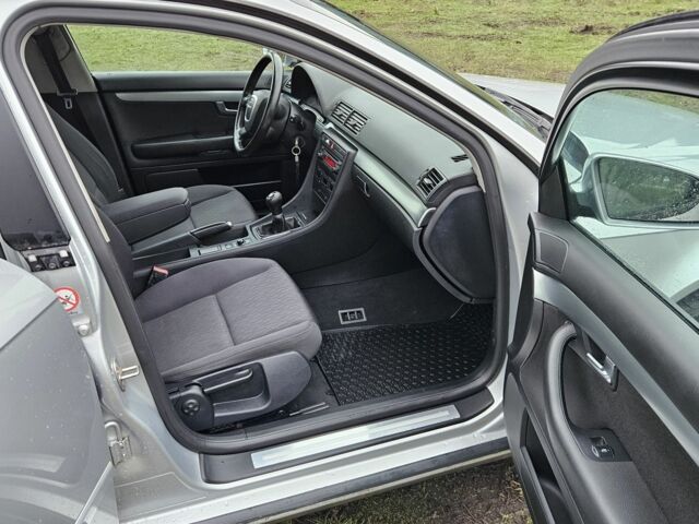 Серый Ауди А4, объемом двигателя 2 л и пробегом 400 тыс. км за 3200 $, фото 8 на Automoto.ua