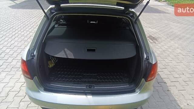 Серый Ауди А4, объемом двигателя 2.01 л и пробегом 383 тыс. км за 6500 $, фото 9 на Automoto.ua