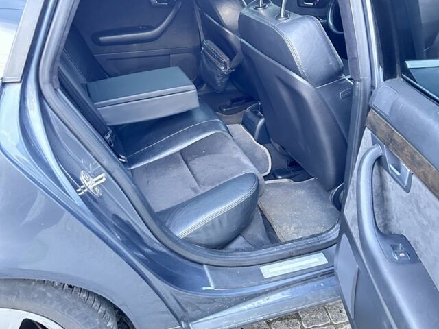 Сірий Ауді А4, об'ємом двигуна 2.7 л та пробігом 365 тис. км за 6700 $, фото 5 на Automoto.ua