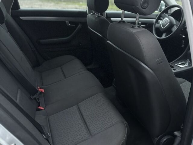 Серый Ауди А4, объемом двигателя 2 л и пробегом 195 тыс. км за 6999 $, фото 15 на Automoto.ua