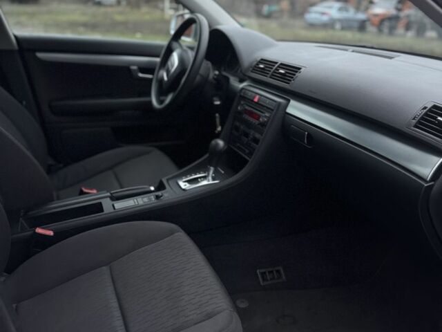 Серый Ауди А4, объемом двигателя 2 л и пробегом 195 тыс. км за 6999 $, фото 16 на Automoto.ua