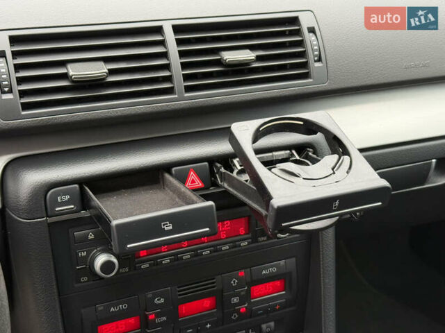 Серый Ауди А4, объемом двигателя 1.8 л и пробегом 173 тыс. км за 7200 $, фото 55 на Automoto.ua