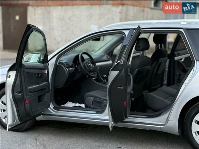 Серый Ауди А4, объемом двигателя 0 л и пробегом 205 тыс. км за 6999 $, фото 38 на Automoto.ua