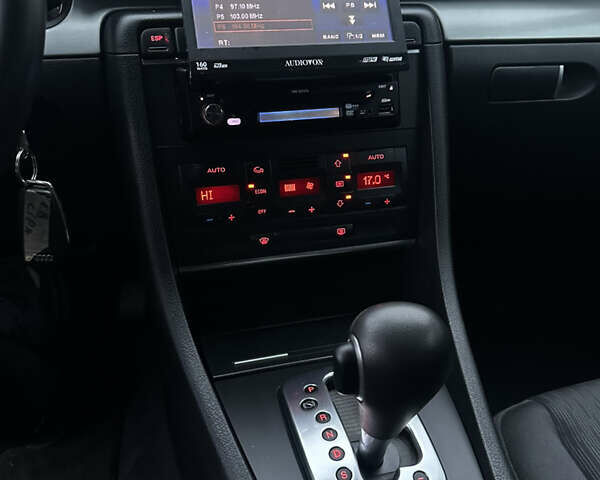 Серый Ауди А4, объемом двигателя 1.8 л и пробегом 209 тыс. км за 7000 $, фото 42 на Automoto.ua