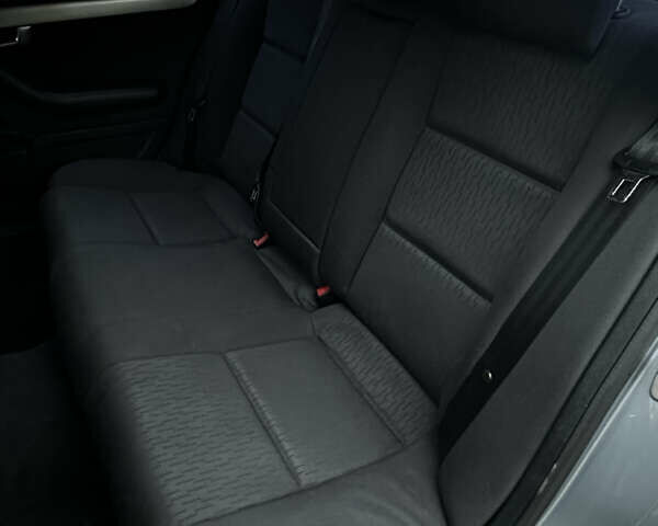 Серый Ауди А4, объемом двигателя 1.8 л и пробегом 209 тыс. км за 7000 $, фото 34 на Automoto.ua