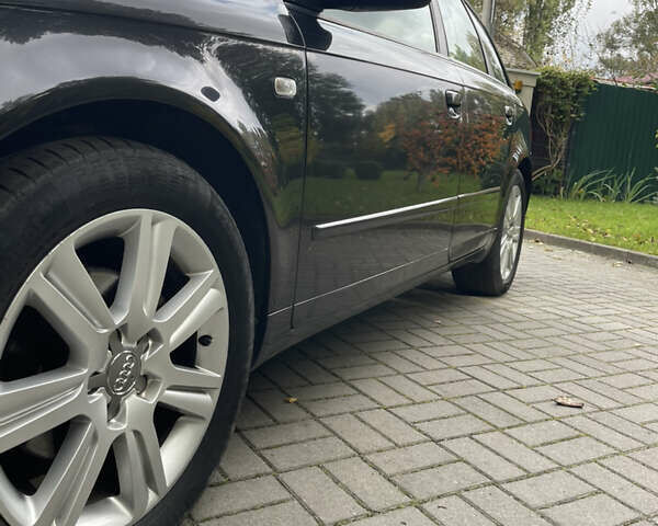 Ауді А4 2006 у Хмельницькому на Automoto.ua Сірий Ауді А4, об'ємом двигуна 2 л та пробігом 221 тис. км за 6699 $, фото 6 на Automoto.ua