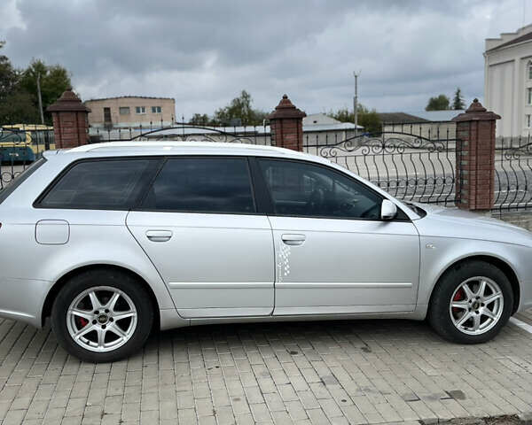 Сірий Ауді А4, об'ємом двигуна 1.98 л та пробігом 300 тис. км за 7250 $, фото 2 на Automoto.ua