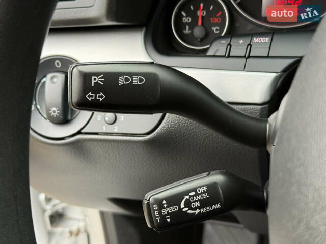 Серый Ауди А4, объемом двигателя 1.8 л и пробегом 173 тыс. км за 7200 $, фото 51 на Automoto.ua