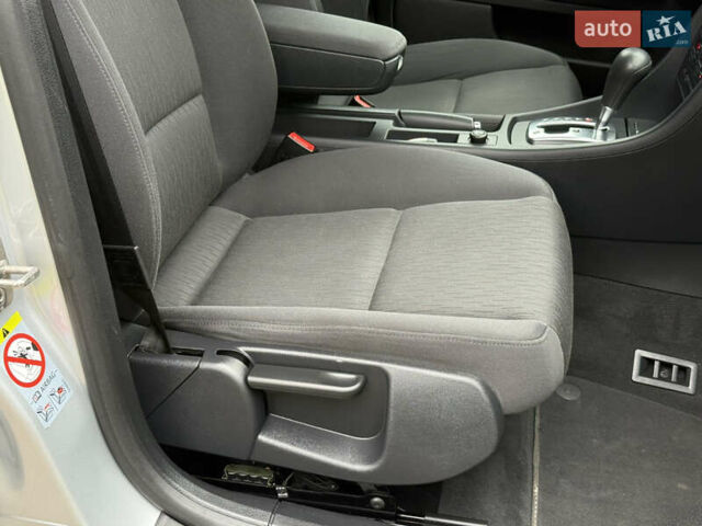 Серый Ауди А4, объемом двигателя 1.8 л и пробегом 173 тыс. км за 7200 $, фото 36 на Automoto.ua