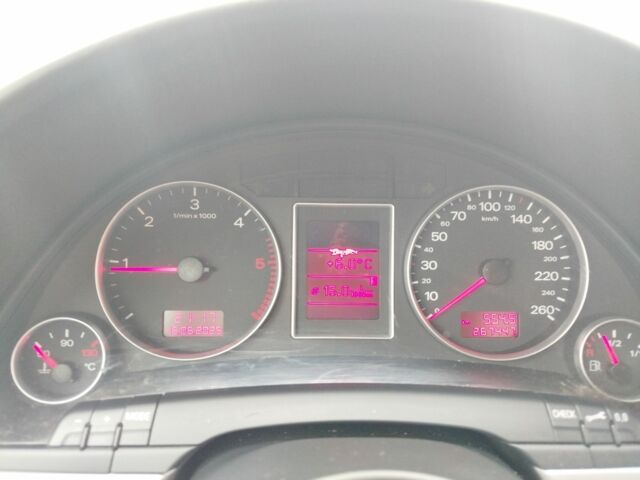 Сірий Ауді А4, об'ємом двигуна 1.9 л та пробігом 267 тис. км за 6600 $, фото 14 на Automoto.ua