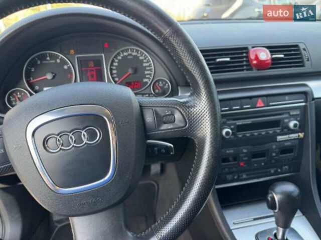 Ауді А4 2006 у Рівному на Automoto.ua Сірий Ауді А4, об'ємом двигуна 1.98 л та пробігом 282 тис. км за 6097 $, фото 10 на Automoto.ua