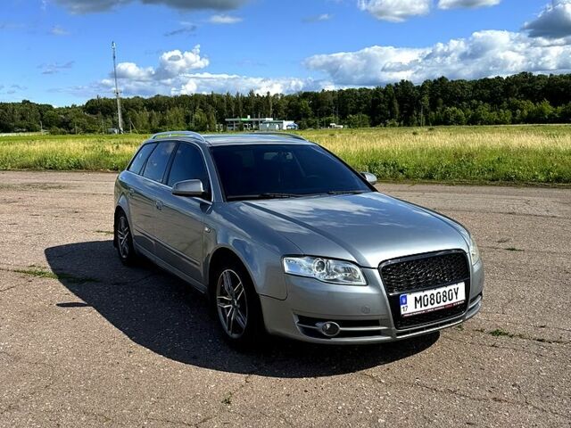 Серый Ауди А4, объемом двигателя 2 л и пробегом 299 тыс. км за 6750 $, фото 3 на Automoto.ua