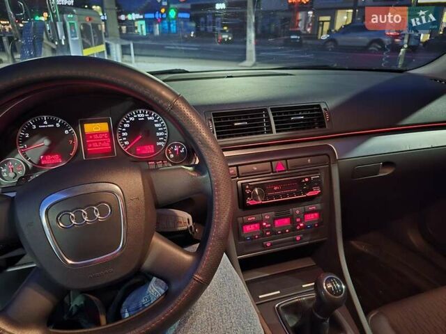 Сірий Ауді А4, об'ємом двигуна 1.6 л та пробігом 182 тис. км за 8000 $, фото 15 на Automoto.ua
