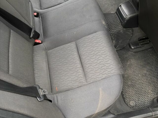 Ауді А4 2006 у Ковель на Automoto.ua Сірий Ауді А4, об'ємом двигуна 2 л та пробігом 330 тис. км за 4500 $, фото 7 на Automoto.ua