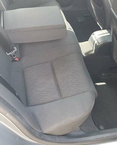 Серый Ауди А4, объемом двигателя 1.98 л и пробегом 185 тыс. км за 7400 $, фото 8 на Automoto.ua