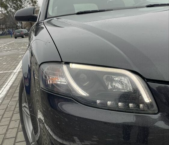 Сірий Ауді А4, об'ємом двигуна 2 л та пробігом 338 тис. км за 7000 $, фото 3 на Automoto.ua