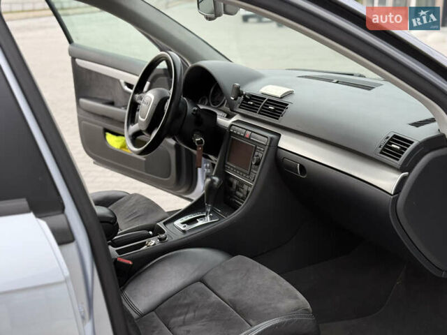 Серый Ауди А4, объемом двигателя 2 л и пробегом 320 тыс. км за 6500 $, фото 9 на Automoto.ua