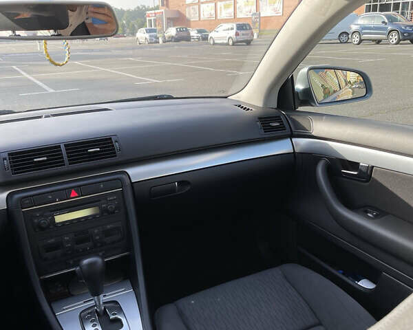 Ауді А4 2006 у Києві на Automoto.ua Сірий Ауді А4, об'ємом двигуна 1.8 л та пробігом 194 тис. км за 7800 $, фото 7 на Automoto.ua