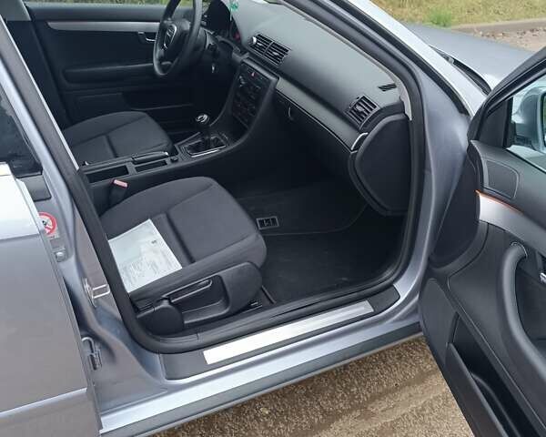 Серый Ауди А4, объемом двигателя 1.6 л и пробегом 212 тыс. км за 5500 $, фото 42 на Automoto.ua