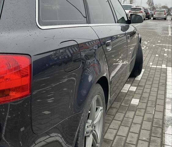 Сірий Ауді А4, об'ємом двигуна 2 л та пробігом 338 тис. км за 7000 $, фото 5 на Automoto.ua