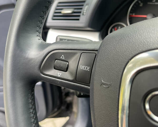 Ауді А4 2006 у Хмельницькому на Automoto.ua Сірий Ауді А4, об'ємом двигуна 2 л та пробігом 221 тис. км за 6699 $, фото 20 на Automoto.ua