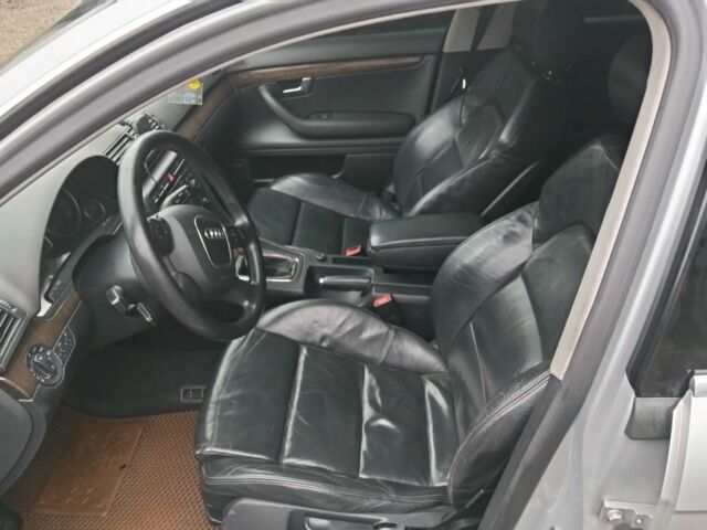 Серый Ауди А4, объемом двигателя 2.7 л и пробегом 355 тыс. км за 3550 $, фото 6 на Automoto.ua