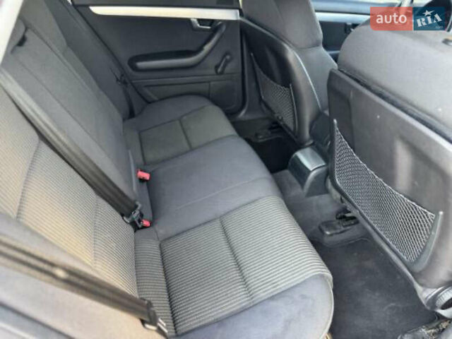 Ауді А4 2006 у Рівному на Automoto.ua Сірий Ауді А4, об'ємом двигуна 1.98 л та пробігом 282 тис. км за 6097 $, фото 12 на Automoto.ua