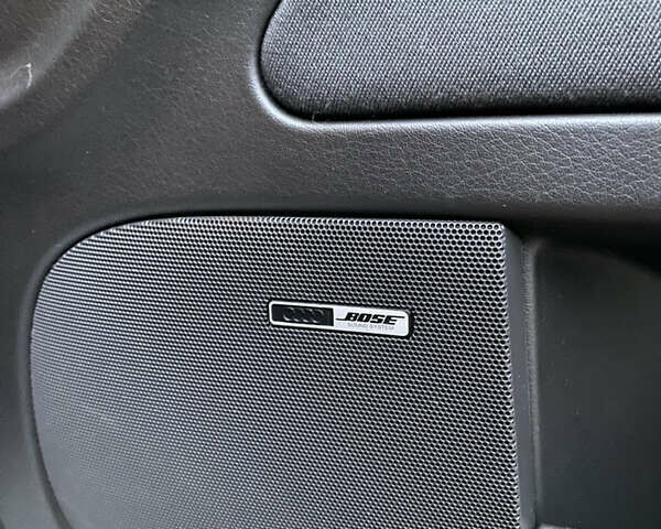 Серый Ауди А4, объемом двигателя 2.7 л и пробегом 258 тыс. км за 7500 $, фото 5 на Automoto.ua