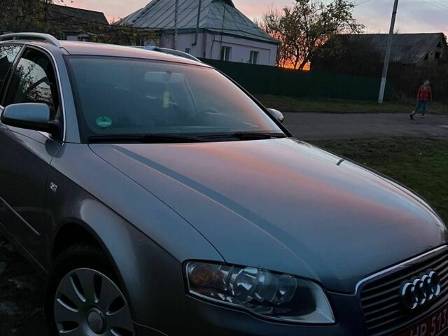 Серый Ауди А4, объемом двигателя 0 л и пробегом 205 тыс. км за 7000 $, фото 7 на Automoto.ua