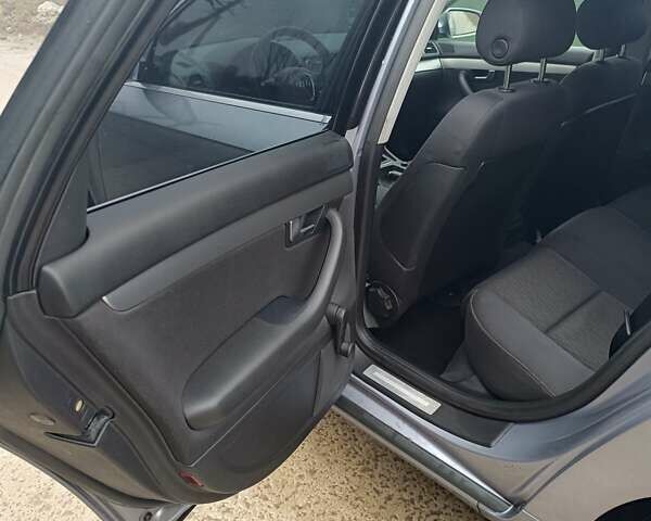 Серый Ауди А4, объемом двигателя 1.6 л и пробегом 212 тыс. км за 5500 $, фото 39 на Automoto.ua