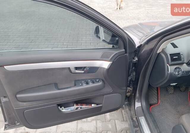 Серый Ауди А4, объемом двигателя 2 л и пробегом 313 тыс. км за 6700 $, фото 9 на Automoto.ua